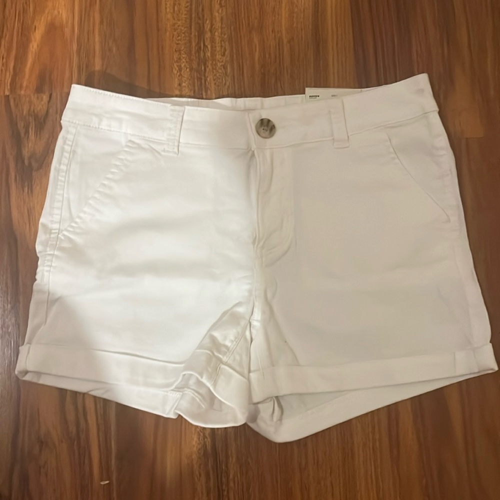 White chino shorts